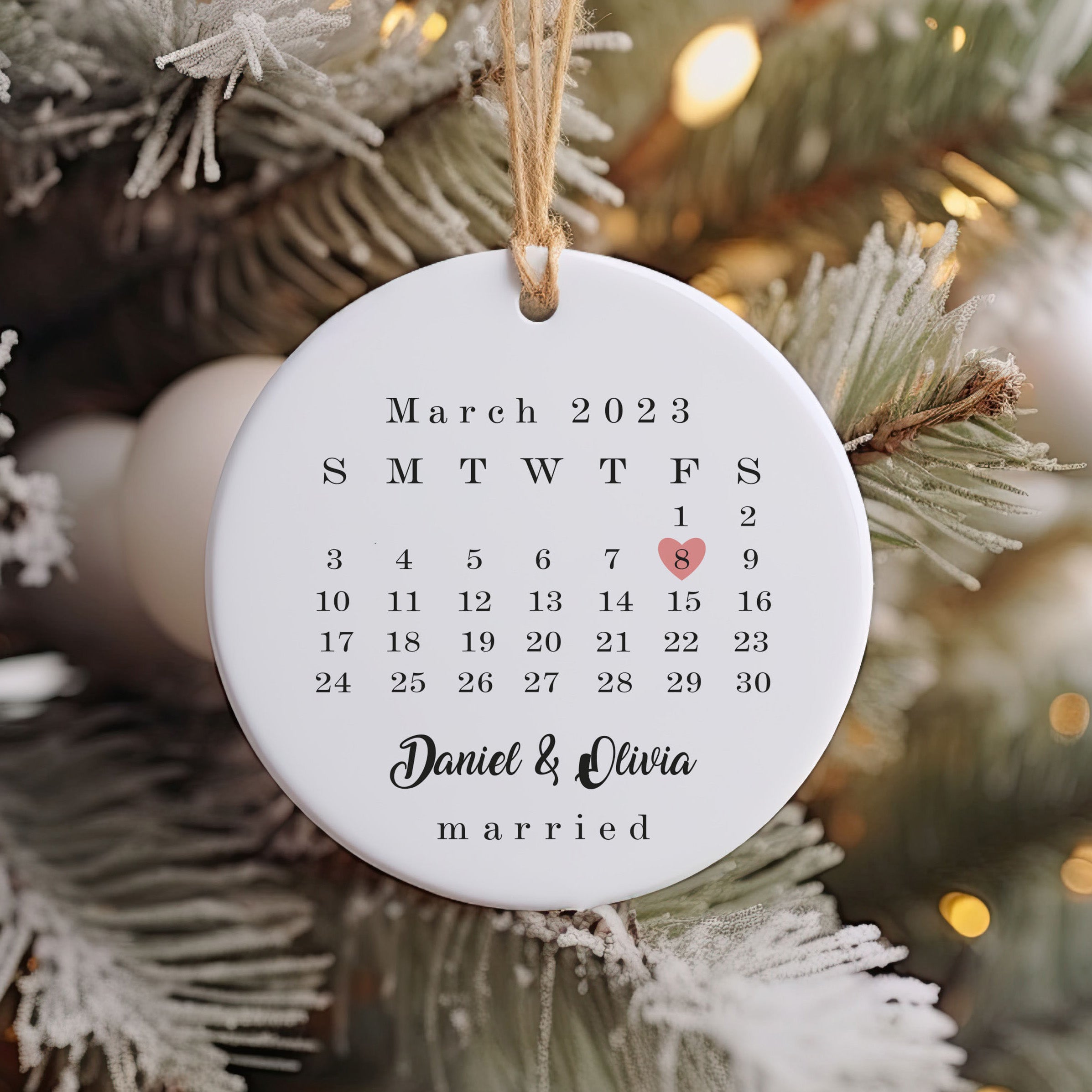 Married Ornament - Wedding Gift, Wedding Date Ornament, Heart Calendar, Anniversary Gift, Our First Christmas, Newlywed Gift